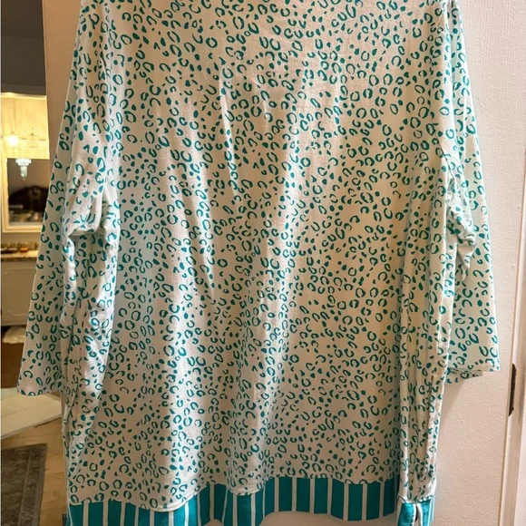 2 Piece set- Chico’s Stylish Teal and White Women's Jacket with matching top. - Picture 4 of 11